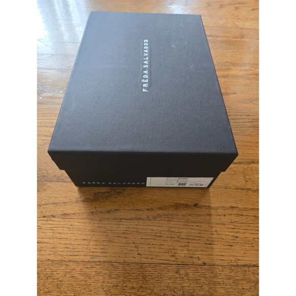 Freda Salvador Ingrid Square Toe Strappy Slide Sandal in Sage Snake Size 6M - Picture 9 of 9